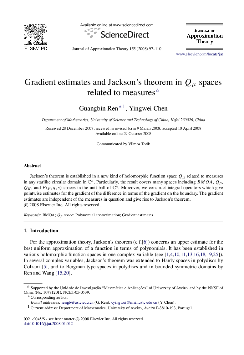 Gradient estimates and Jackson’s theorem in QμQμ spaces related to measures 