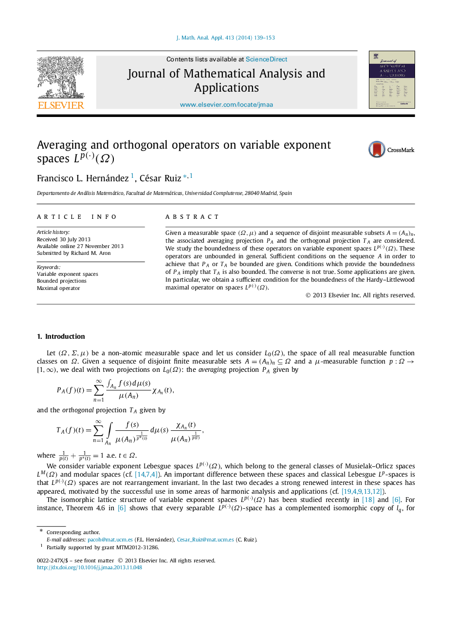 Averaging and orthogonal operators on variable exponent spaces Lp(⋅)(Ω)Lp(⋅)(Ω)