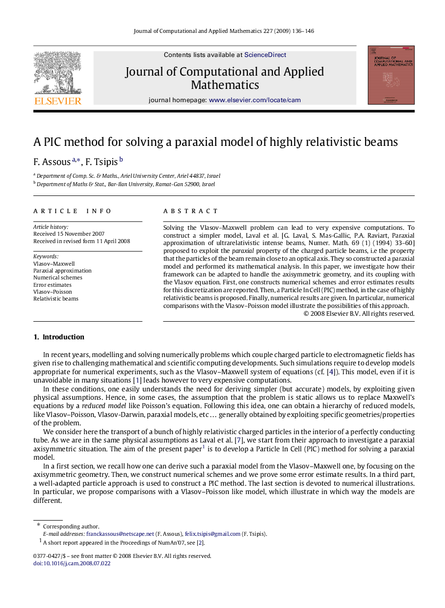 A PIC method for solving a paraxial model of highly relativistic beams