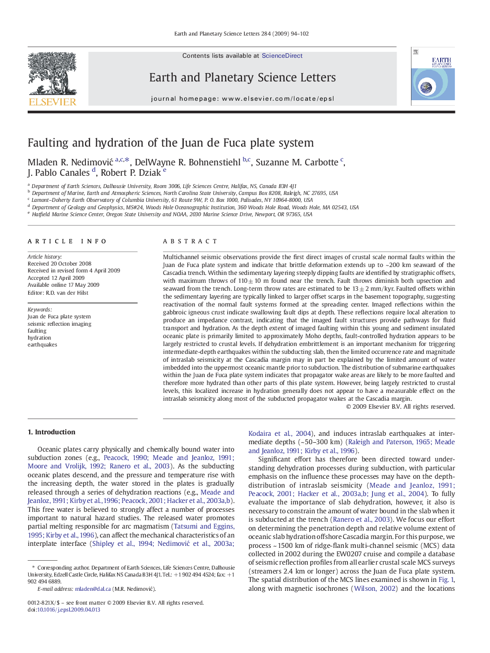 Faulting and hydration of the Juan de Fuca plate system