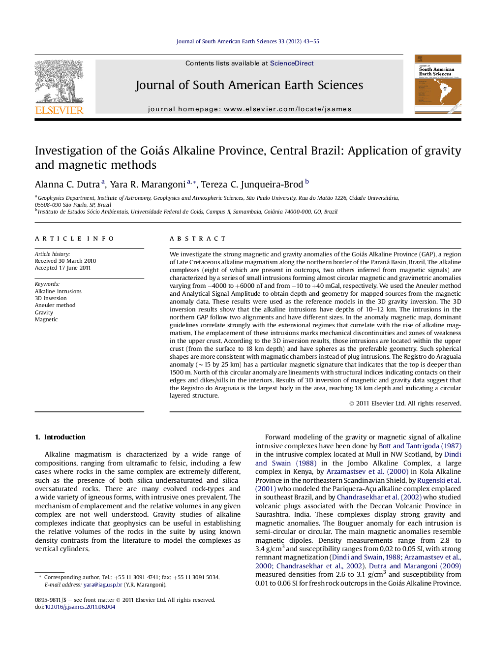 Investigation of the Goiás Alkaline Province, Central Brazil: Application of gravity and magnetic methods