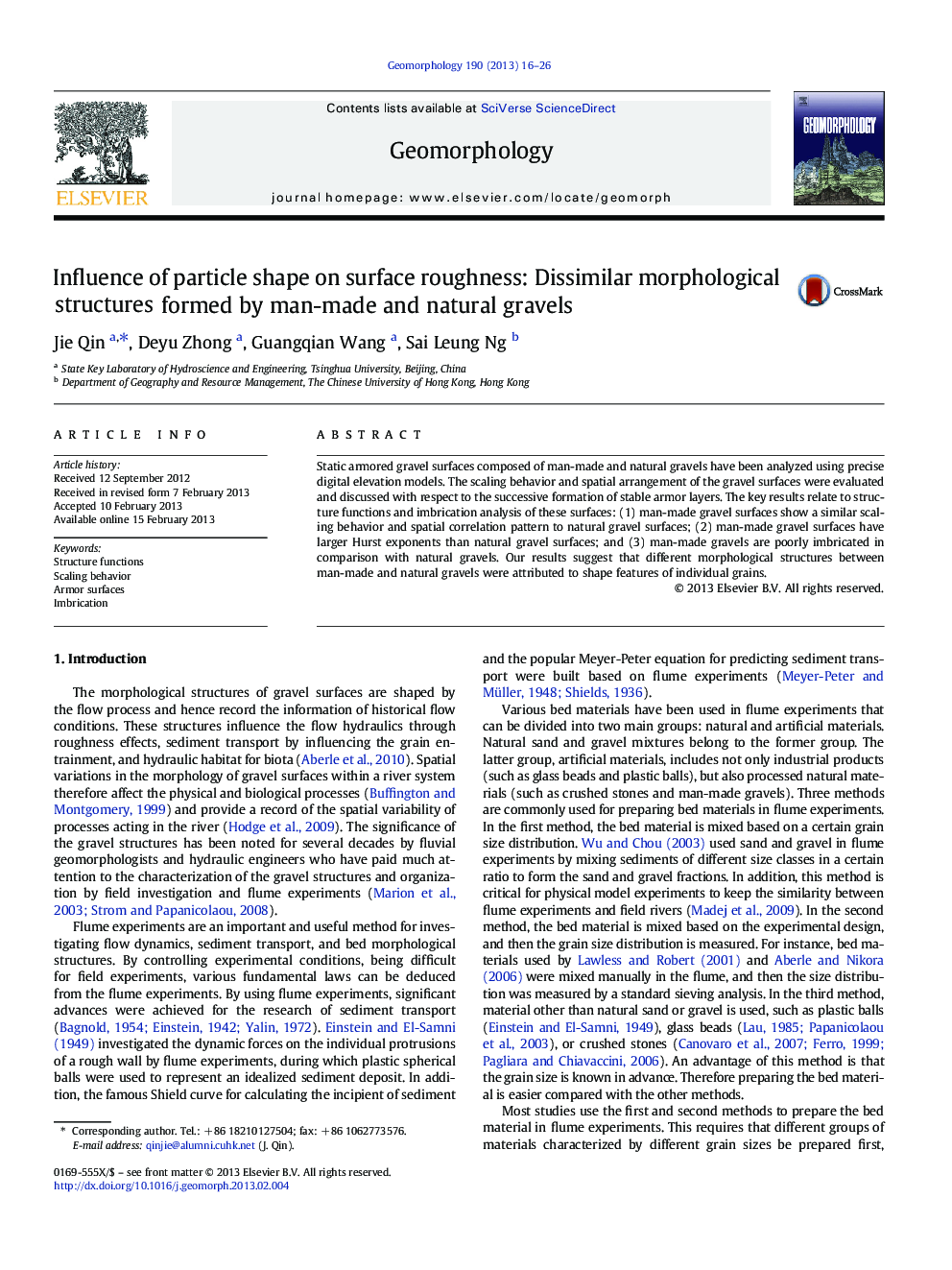 Influence of particle shape on surface roughness: Dissimilar morphological structures formed by man-made and natural gravels