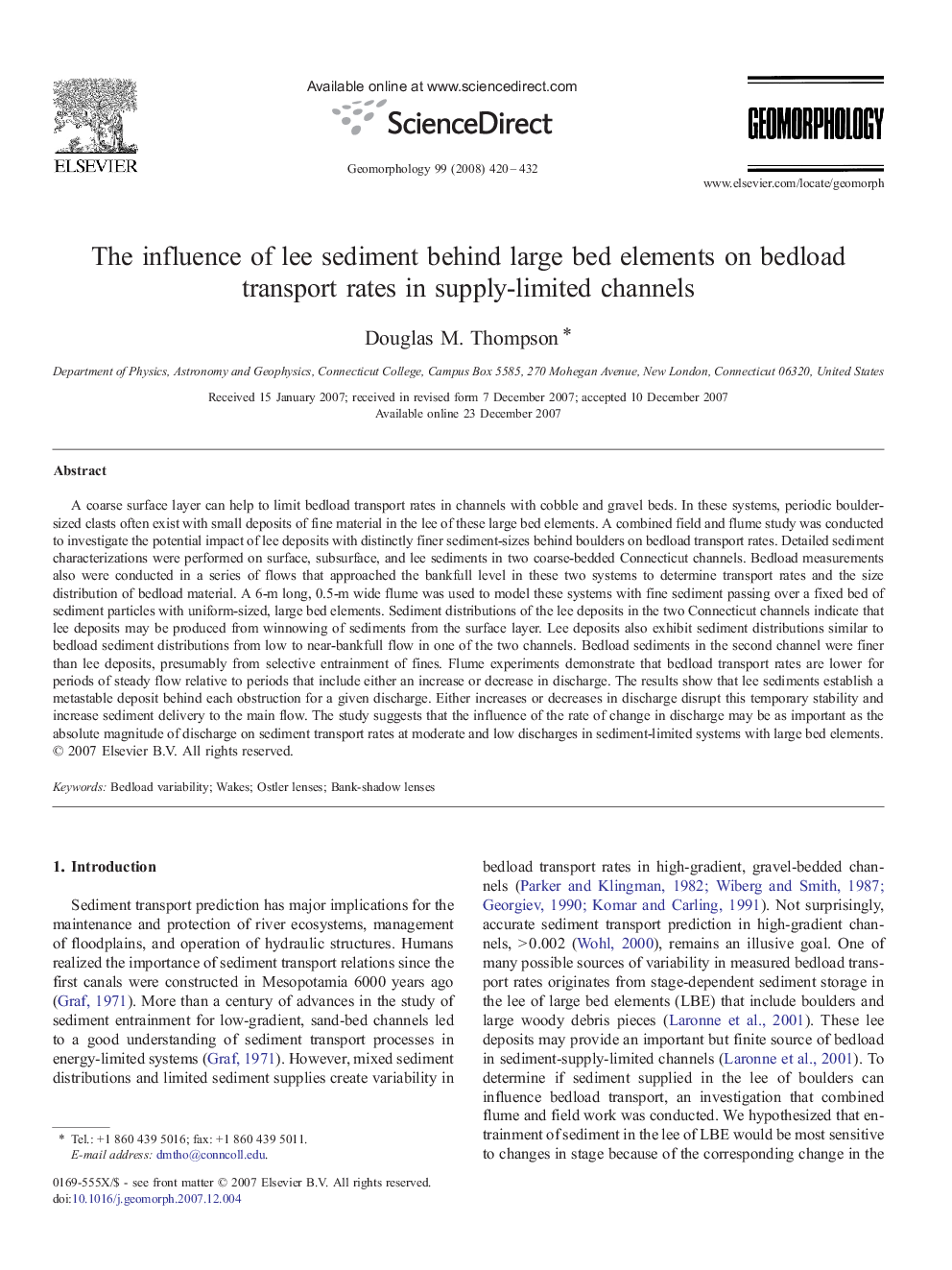 The influence of lee sediment behind large bed elements on bedload transport rates in supply-limited channels