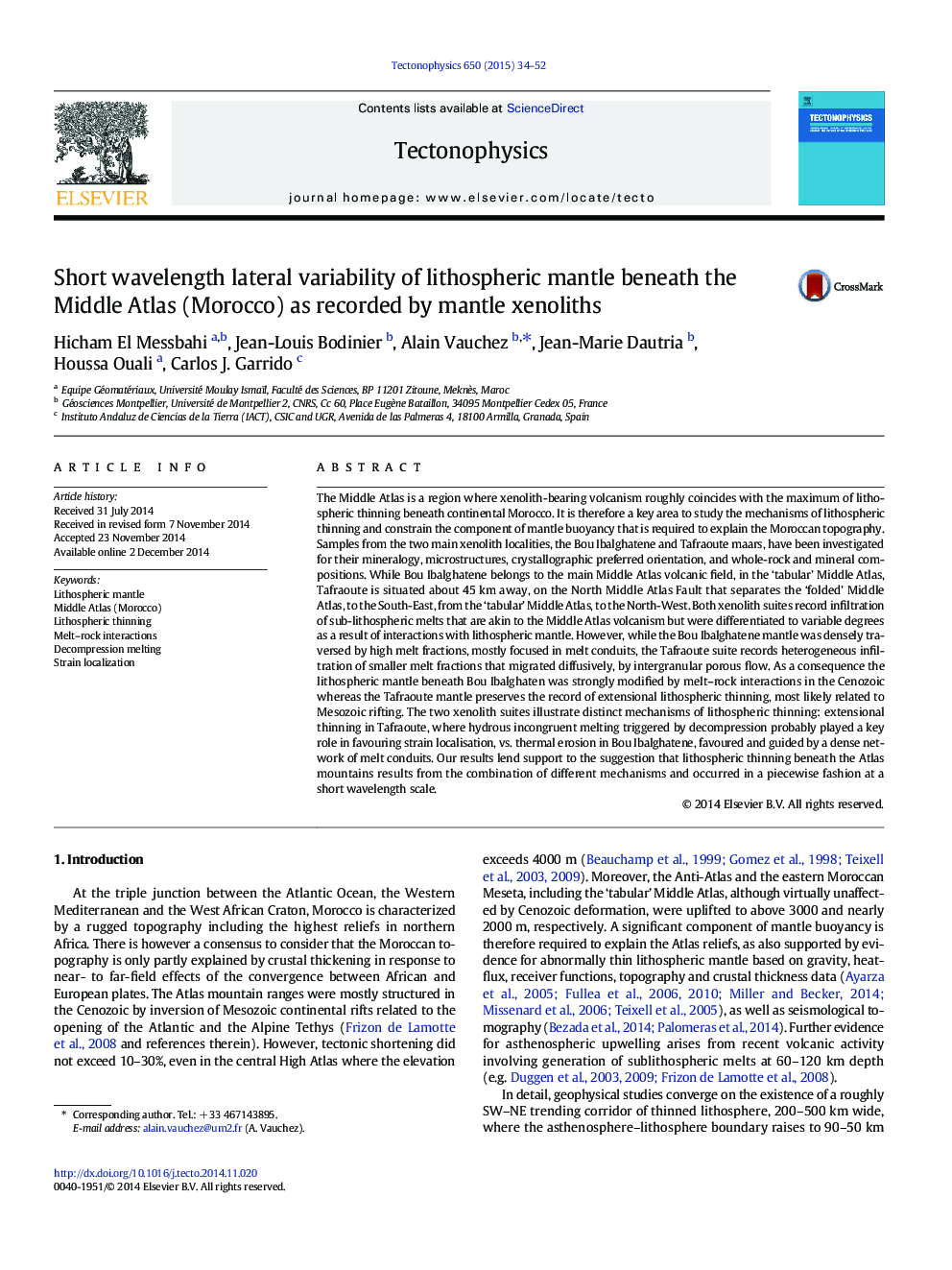 Short wavelength lateral variability of lithospheric mantle beneath the Middle Atlas (Morocco) as recorded by mantle xenoliths