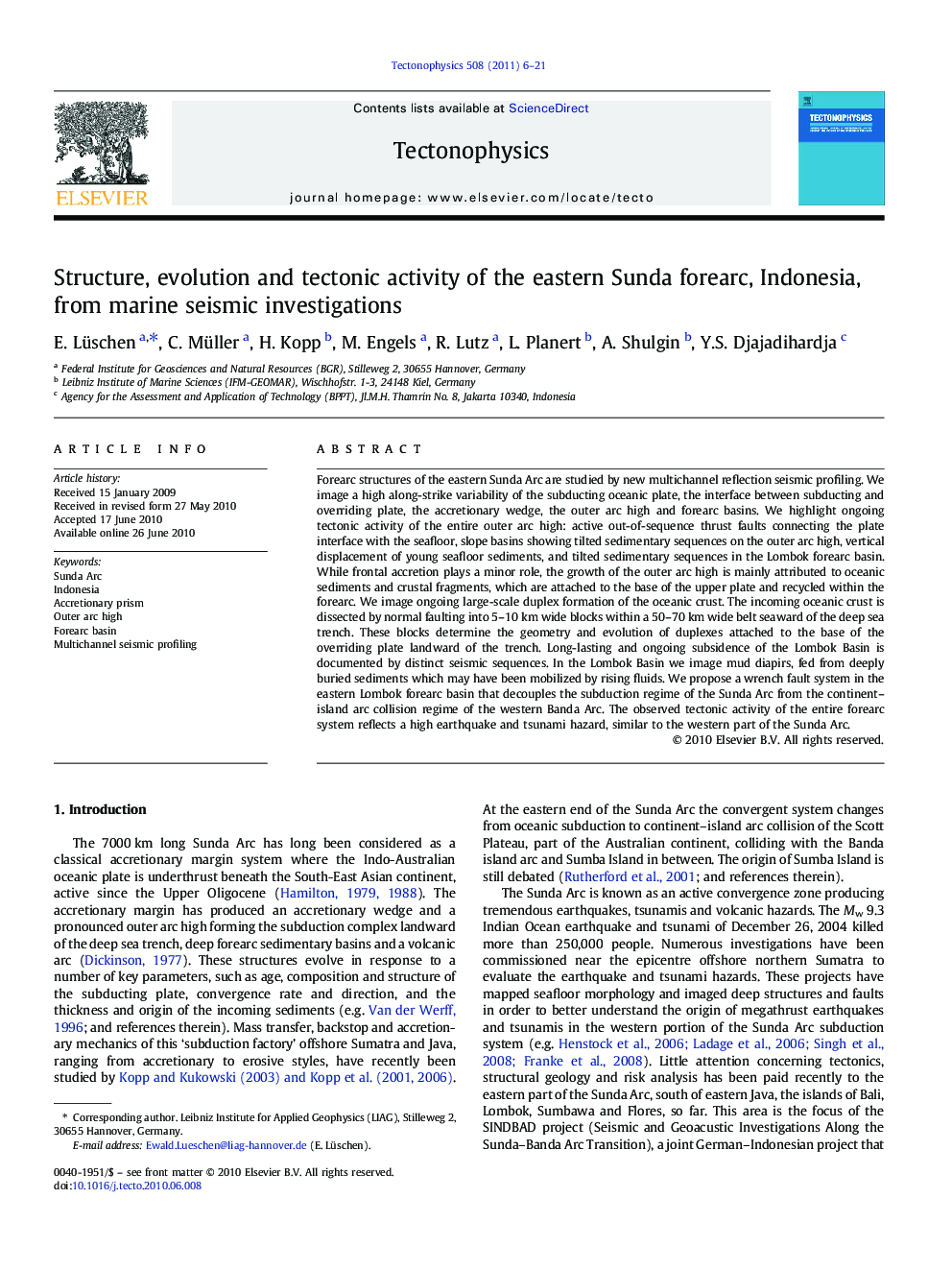 Structure, evolution and tectonic activity of the eastern Sunda forearc, Indonesia, from marine seismic investigations