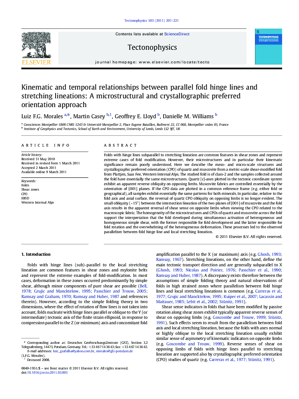 Kinematic and temporal relationships between parallel fold hinge lines and stretching lineations: A microstructural and crystallographic preferred orientation approach