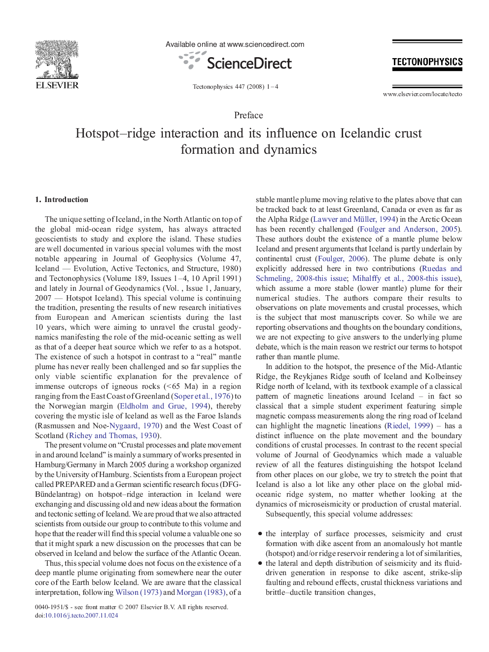 Hotspot-ridge interaction and its influence on Icelandic crust formation and dynamics