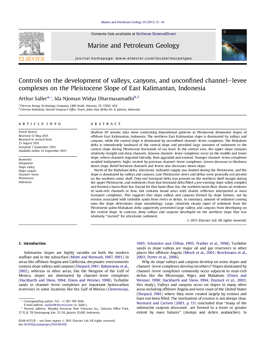 Controls on the development of valleys, canyons, and unconfined channel–levee complexes on the Pleistocene Slope of East Kalimantan, Indonesia