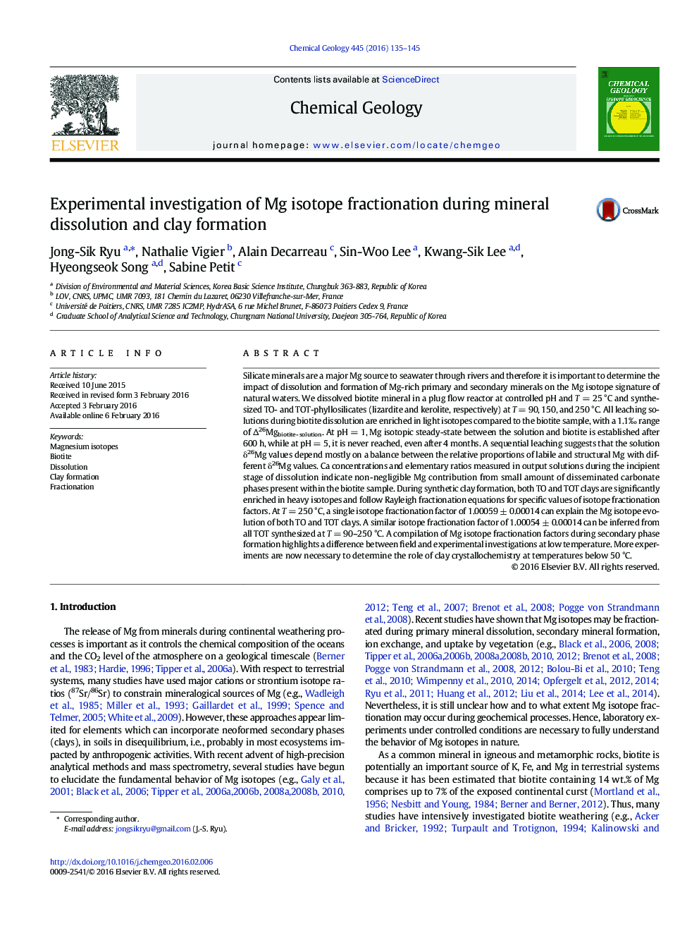 Experimental investigation of Mg isotope fractionation during mineral dissolution and clay formation