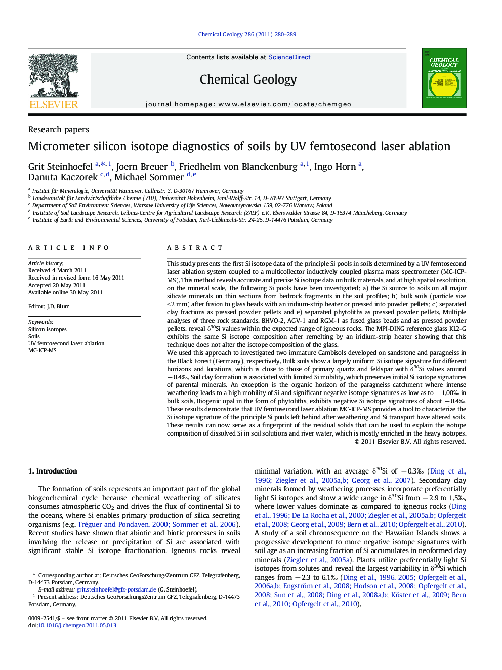 Micrometer silicon isotope diagnostics of soils by UV femtosecond laser ablation