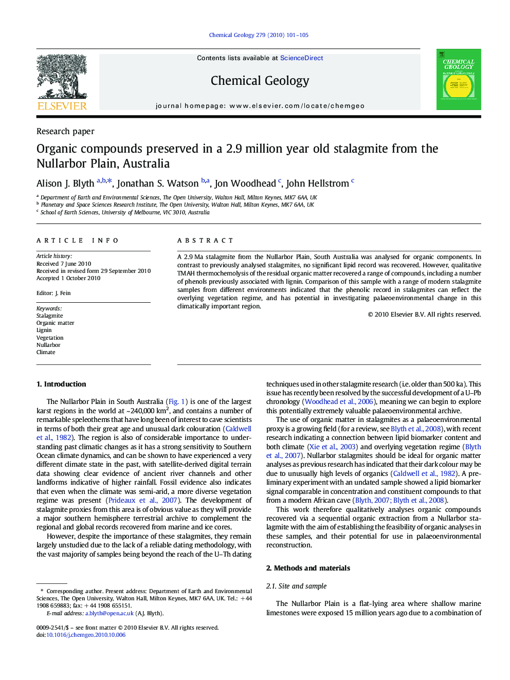 Organic compounds preserved in a 2.9 million year old stalagmite from the Nullarbor Plain, Australia