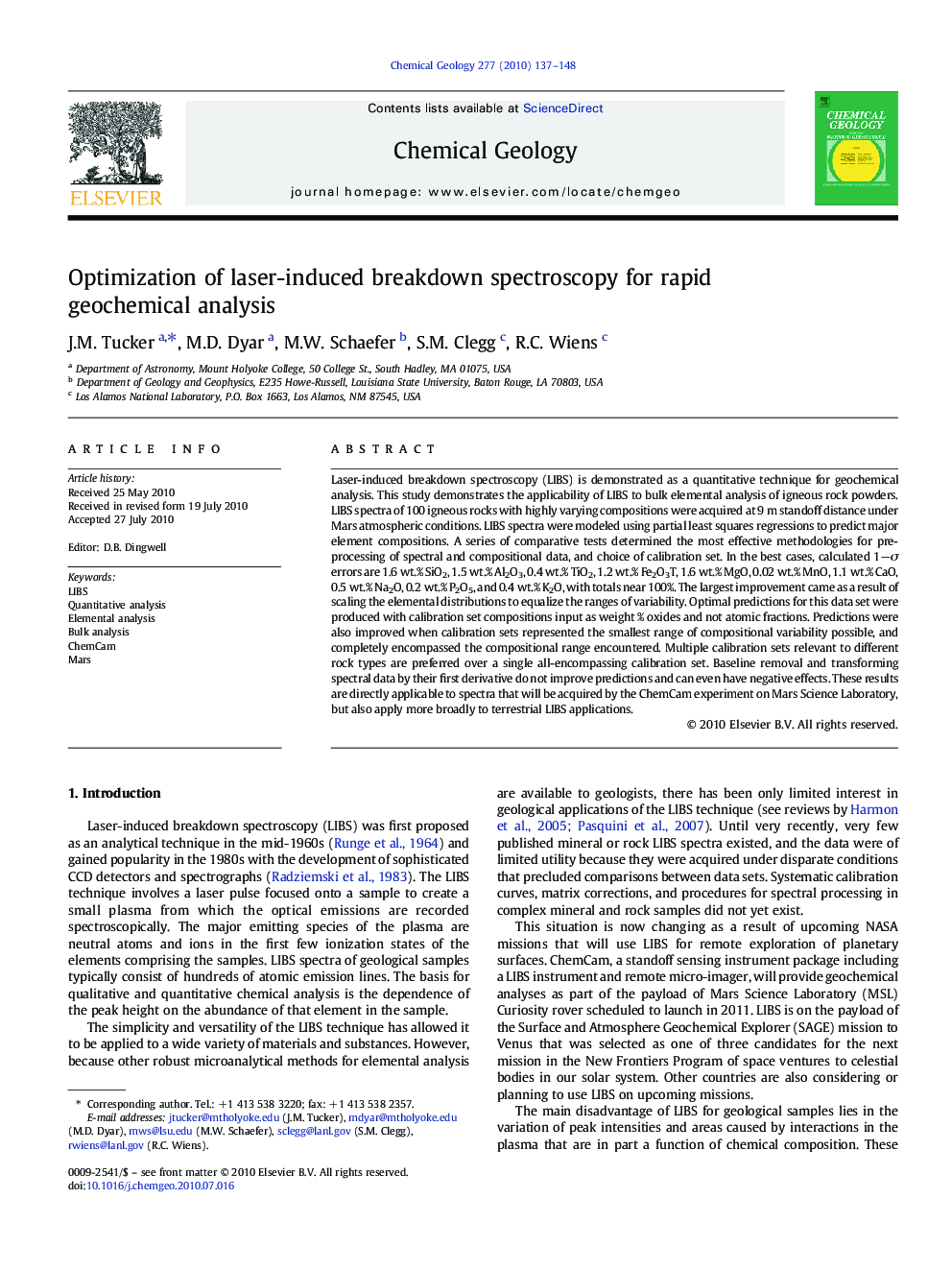 Optimization of laser-induced breakdown spectroscopy for rapid geochemical analysis