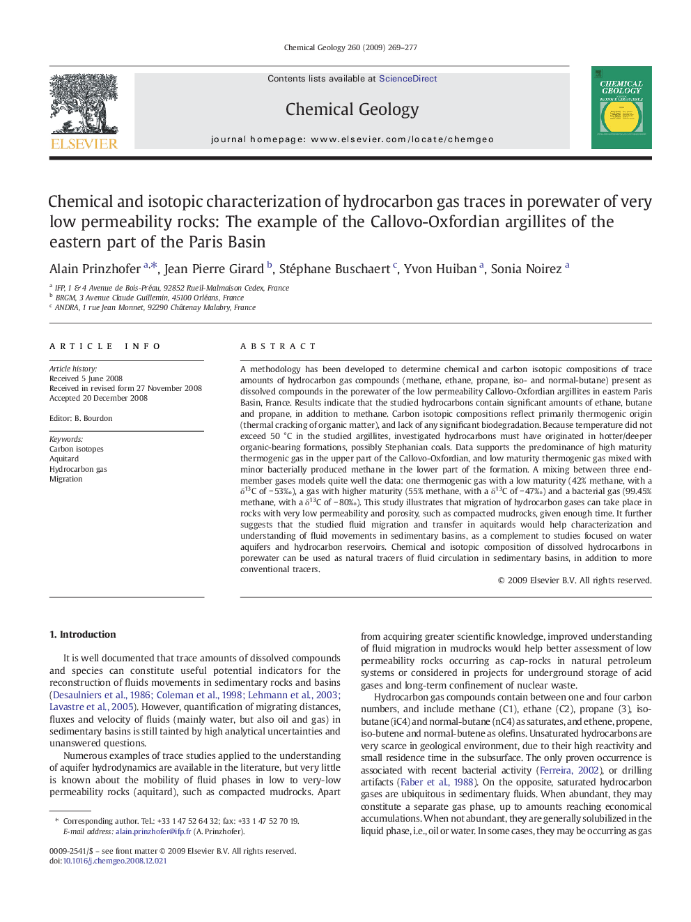 Chemical and isotopic characterization of hydrocarbon gas traces in porewater of very low permeability rocks: The example of the Callovo-Oxfordian argillites of the eastern part of the Paris Basin