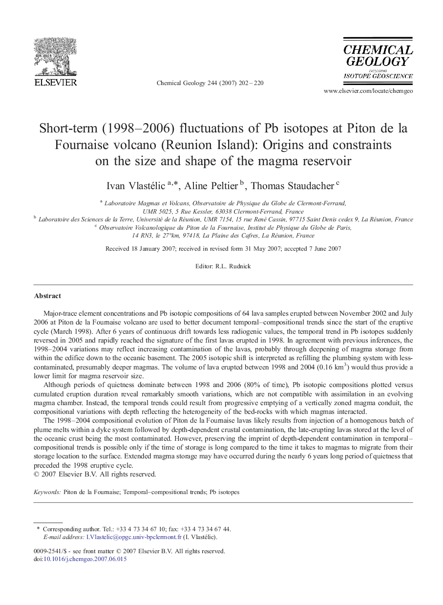 Short-term (1998–2006) fluctuations of Pb isotopes at Piton de la Fournaise volcano (Reunion Island): Origins and constraints on the size and shape of the magma reservoir