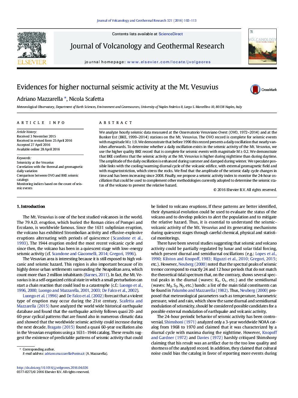 Evidences for higher nocturnal seismic activity at the Mt. Vesuvius