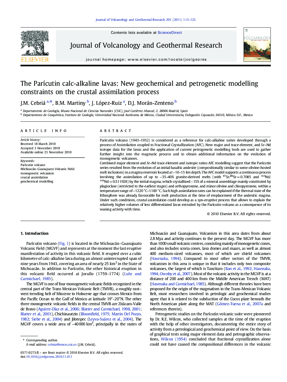 The Parícutin calc-alkaline lavas: New geochemical and petrogenetic modelling constraints on the crustal assimilation process