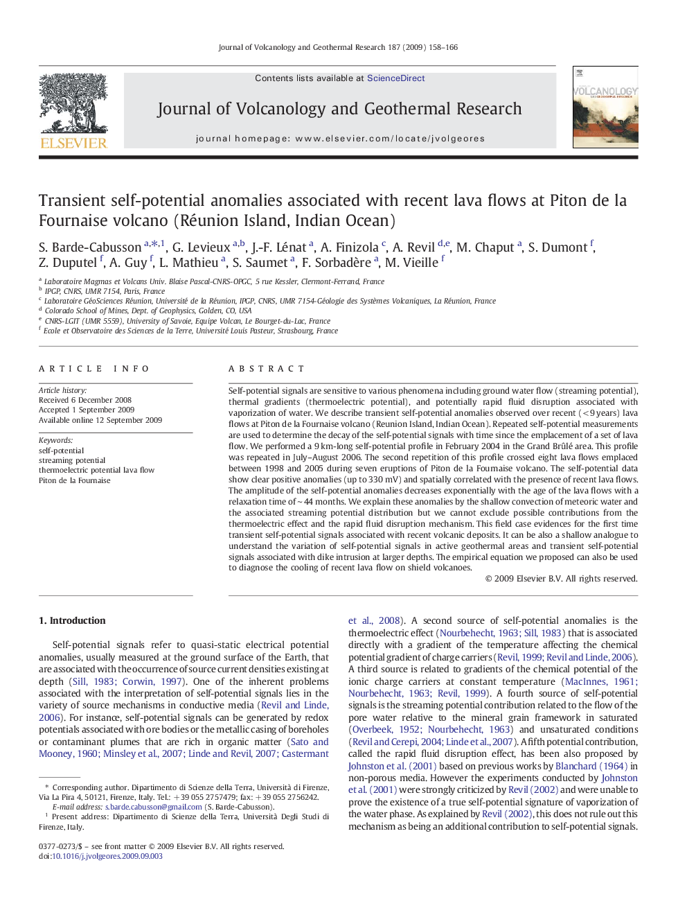 Transient self-potential anomalies associated with recent lava flows at Piton de la Fournaise volcano (Réunion Island, Indian Ocean)