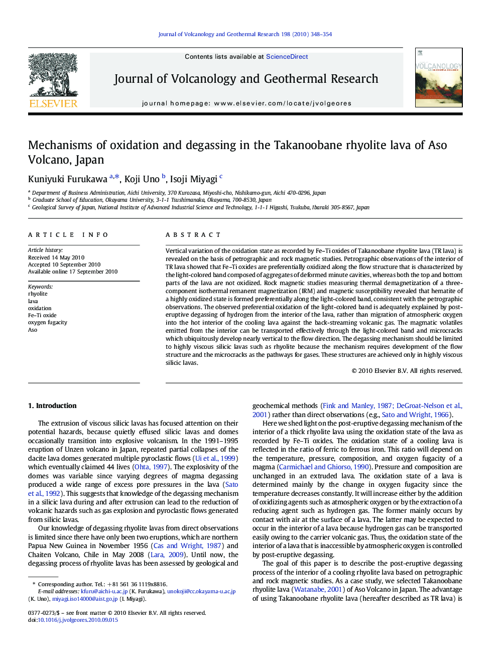 Mechanisms of oxidation and degassing in the Takanoobane rhyolite lava of Aso Volcano, Japan