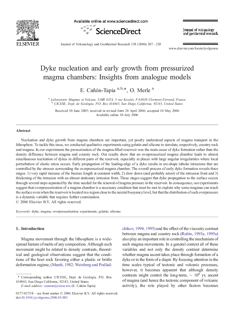 Dyke nucleation and early growth from pressurized magma chambers: Insights from analogue models