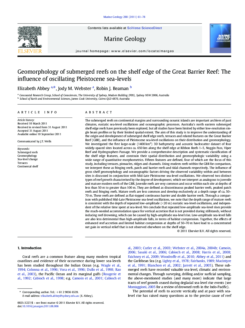 Geomorphology of submerged reefs on the shelf edge of the Great Barrier Reef: The influence of oscillating Pleistocene sea-levels