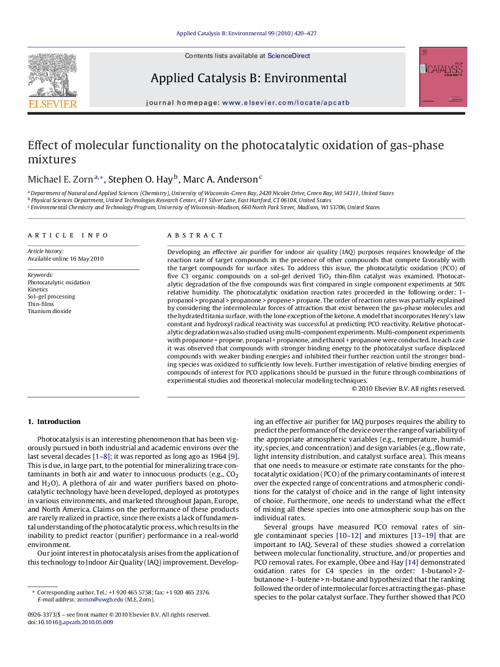 Effect of molecular functionality on the photocatalytic oxidation of gas-phase mixtures