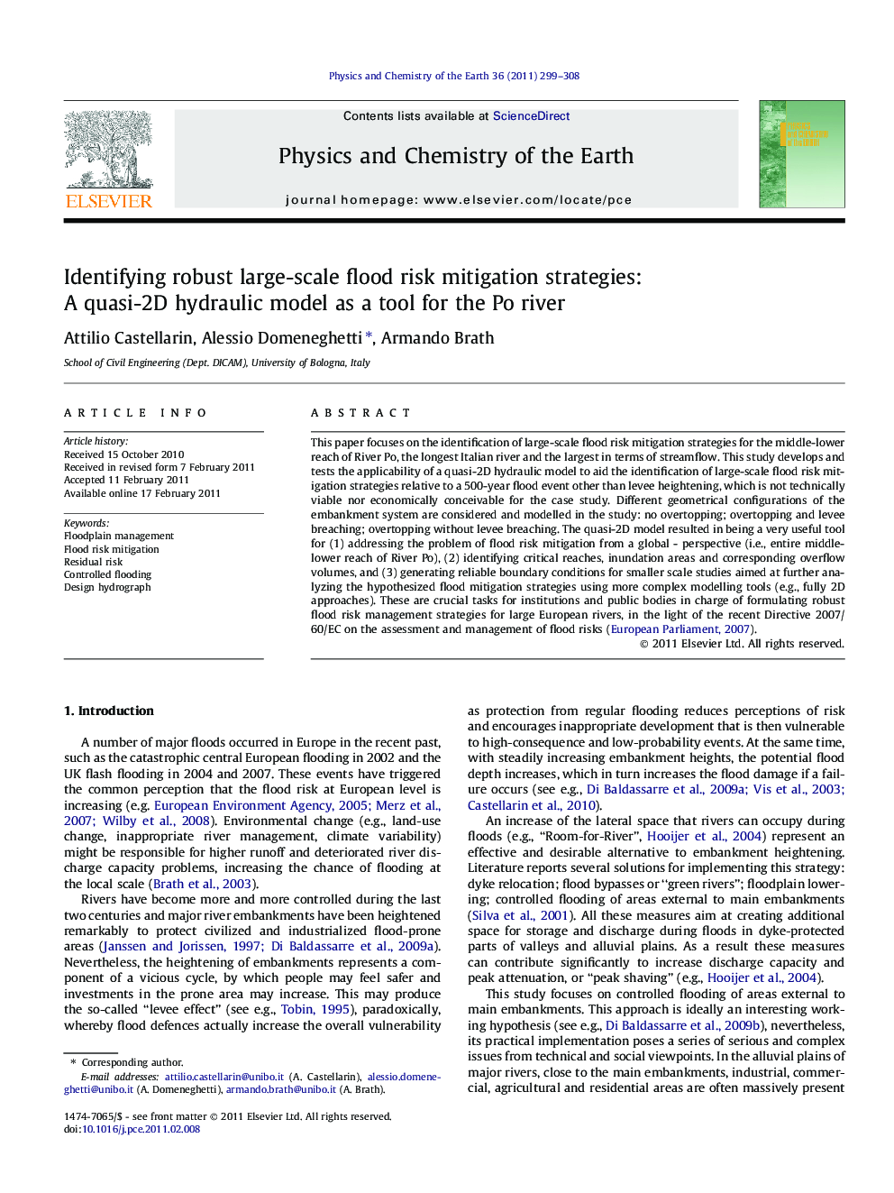 Identifying robust large-scale flood risk mitigation strategies: A quasi-2D hydraulic model as a tool for the Po river