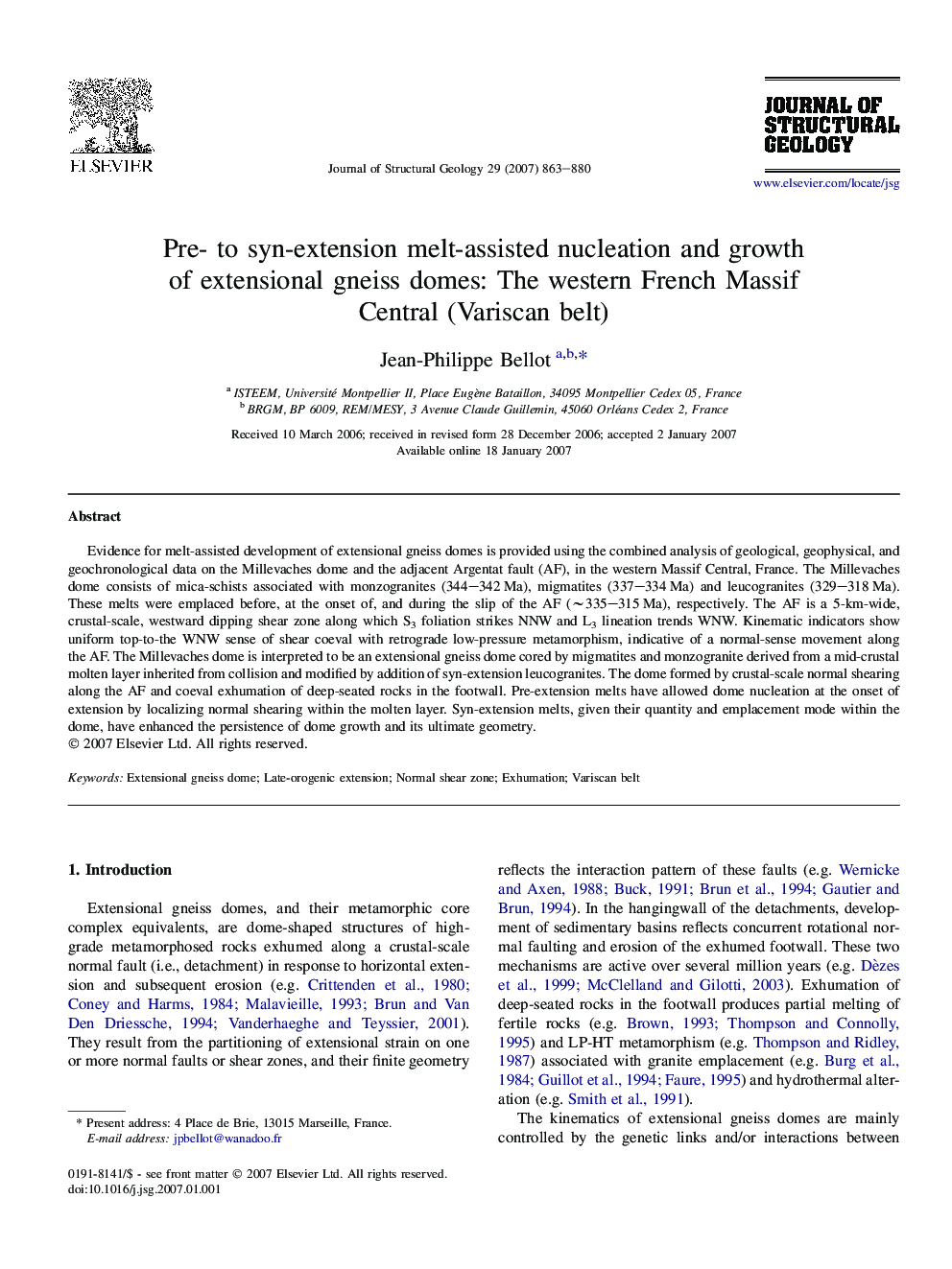 Pre- to syn-extension melt-assisted nucleation and growth of extensional gneiss domes: The western French Massif Central (Variscan belt)