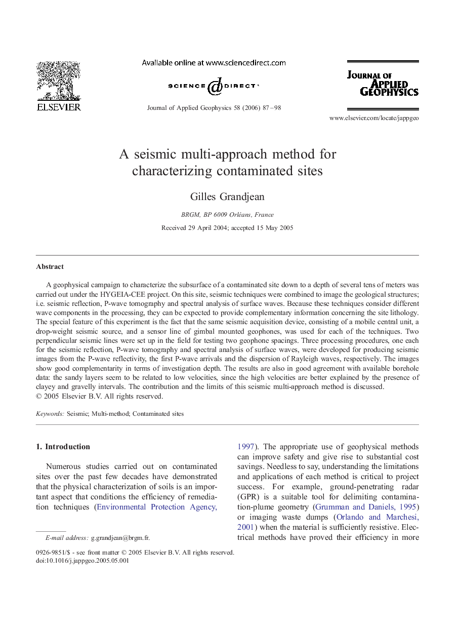 A seismic multi-approach method for characterizing contaminated sites