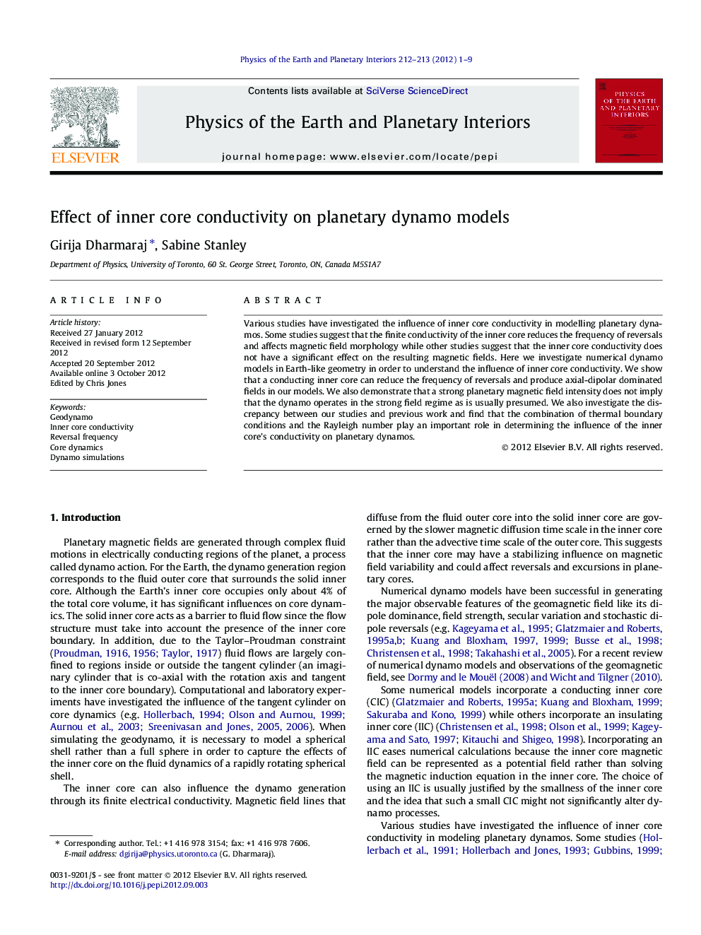 Effect of inner core conductivity on planetary dynamo models