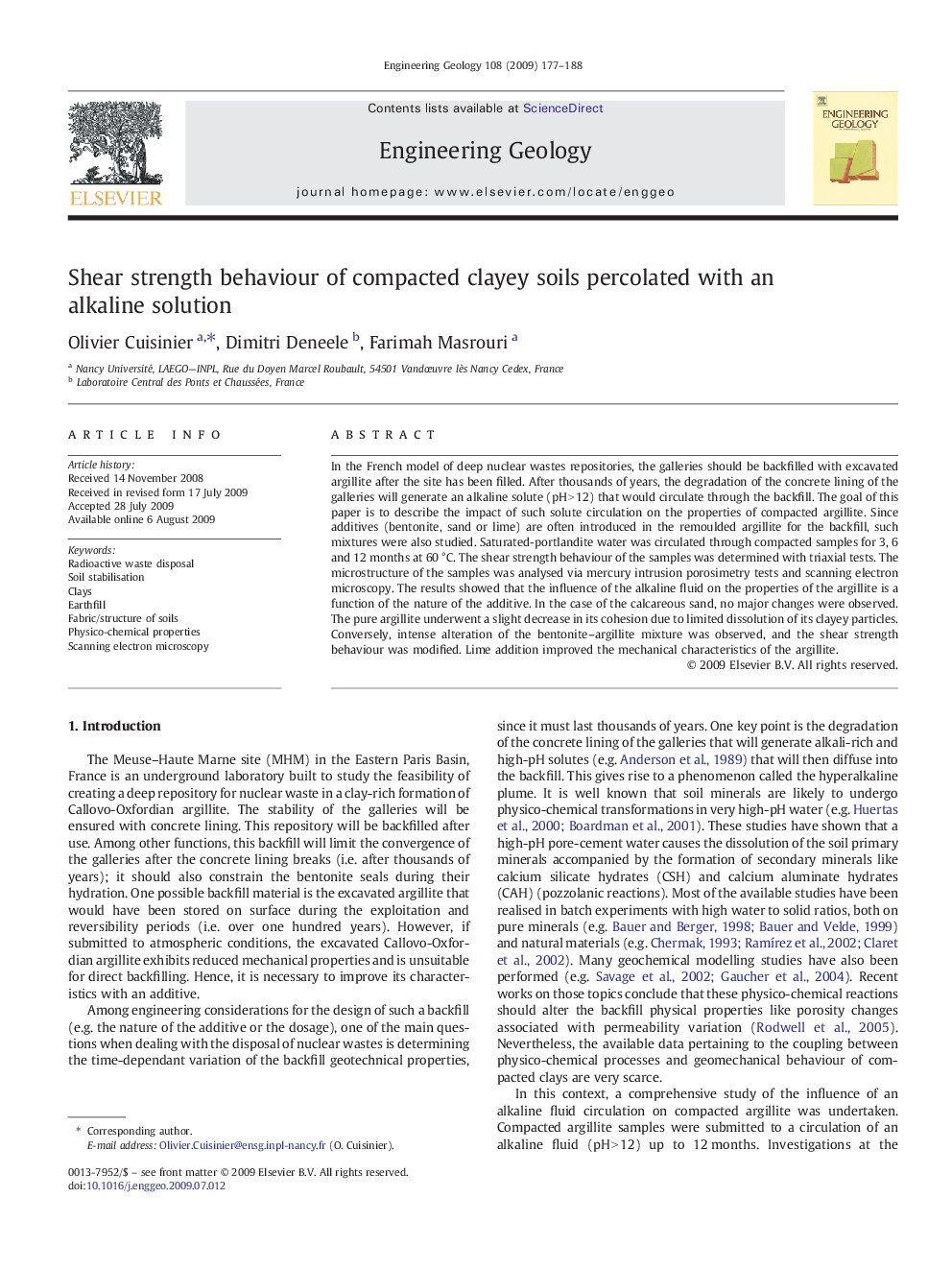 Shear strength behaviour of compacted clayey soils percolated with an alkaline solution