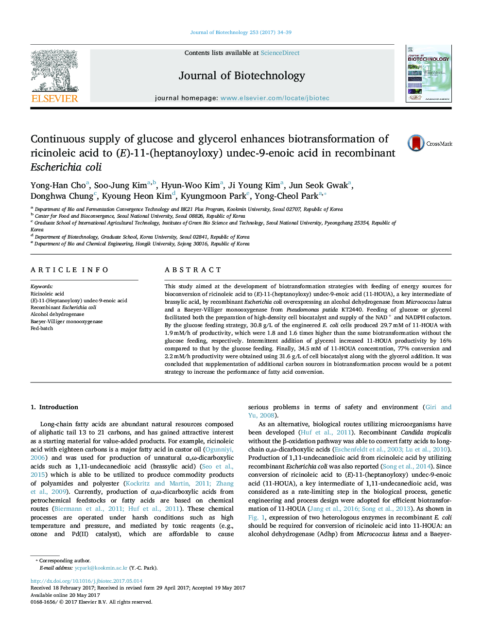 Continuous supply of glucose and glycerol enhances biotransformation of ricinoleic acid to (E)-11-(heptanoyloxy) undec-9-enoic acid in recombinant Escherichia coli