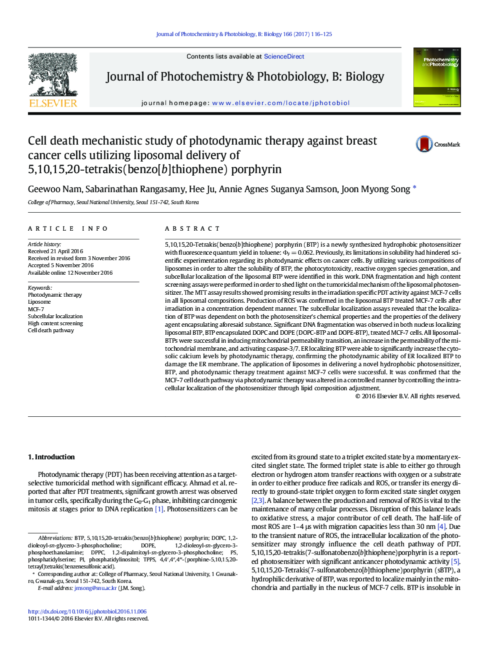 Cell death mechanistic study of photodynamic therapy against breast cancer cells utilizing liposomal delivery of 5,10,15,20-tetrakis(benzo[b]thiophene) porphyrin