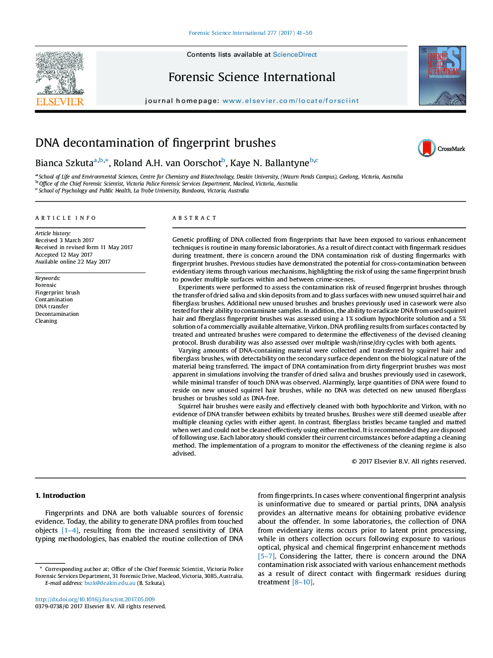 DNA decontamination of fingerprint brushes