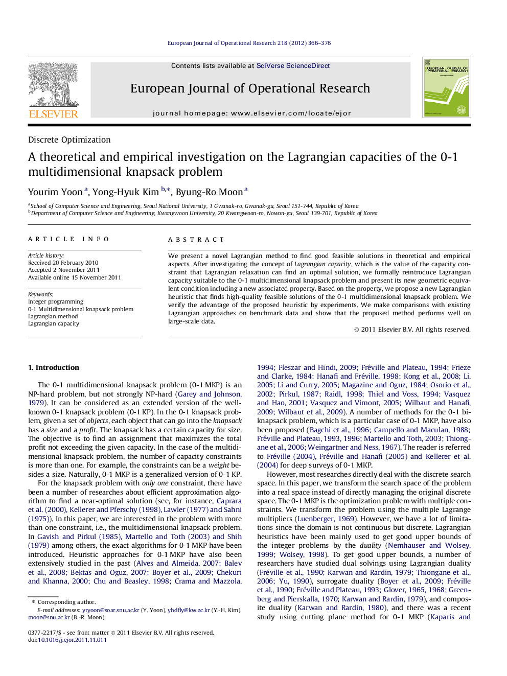 A theoretical and empirical investigation on the Lagrangian capacities of the 0-1 multidimensional knapsack problem