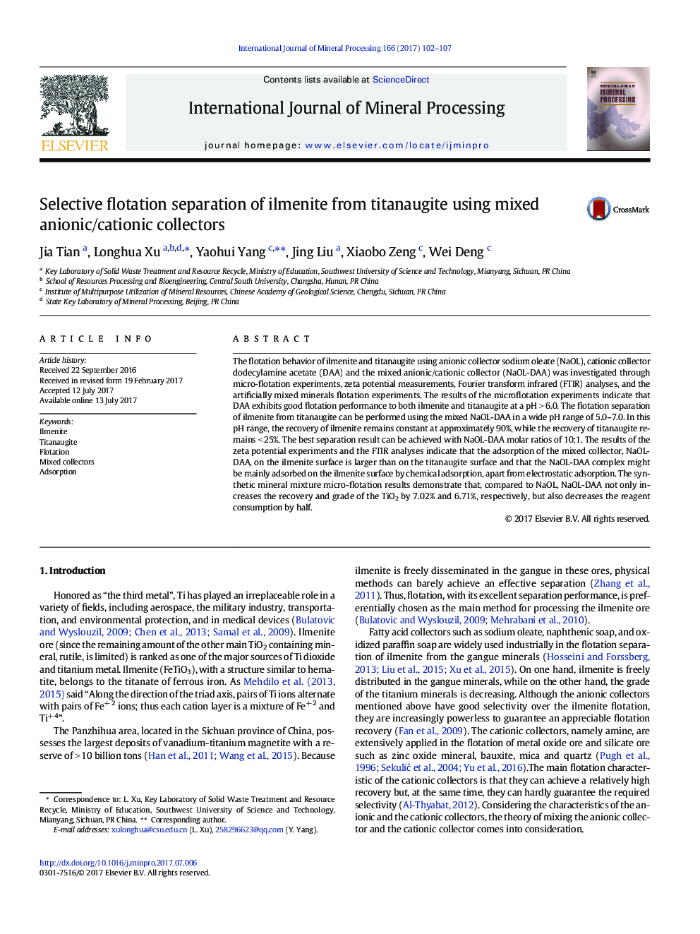 Selective flotation separation of ilmenite from titanaugite using mixed anionic/cationic collectors