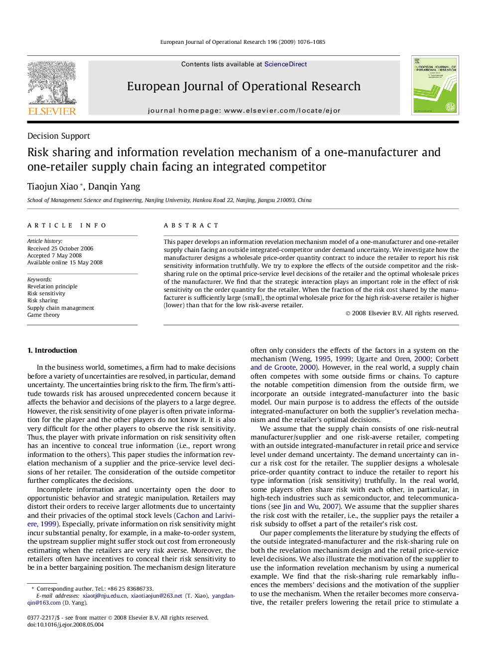 Risk sharing and information revelation mechanism of a one-manufacturer and one-retailer supply chain facing an integrated competitor