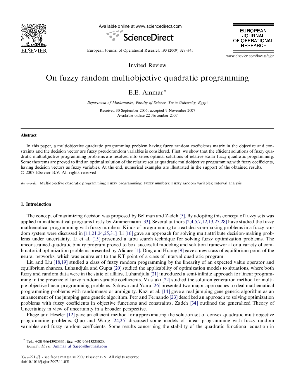 On fuzzy random multiobjective quadratic programming