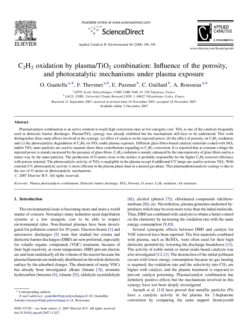 C2H2 oxidation by plasma/TiO2 combination: Influence of the porosity, and photocatalytic mechanisms under plasma exposure