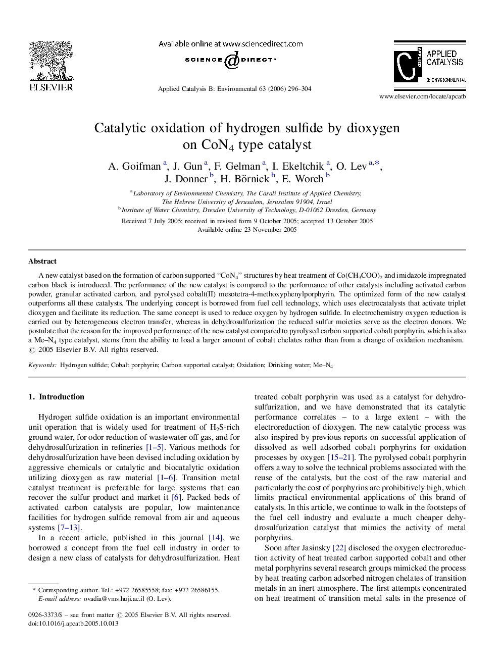 Catalytic oxidation of hydrogen sulfide by dioxygen on CoN4 type catalyst