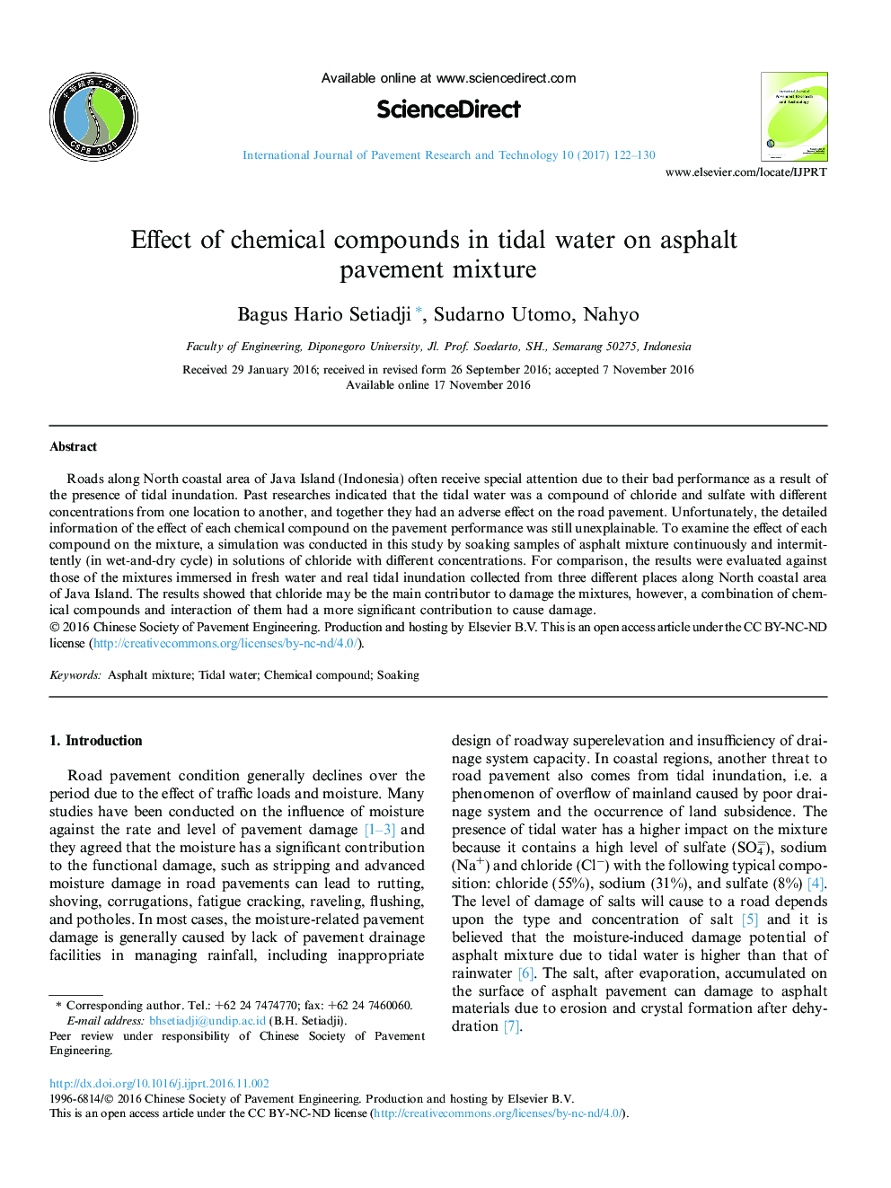 Effect of chemical compounds in tidal water on asphalt pavement mixture