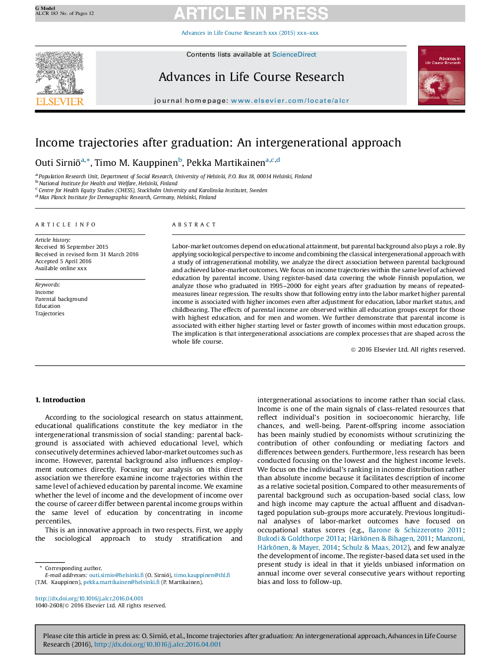 Income trajectories after graduation: An intergenerational approach