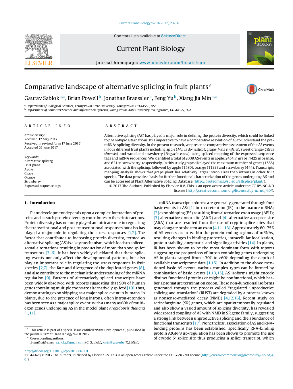 Comparative landscape of alternative splicing in fruit plants