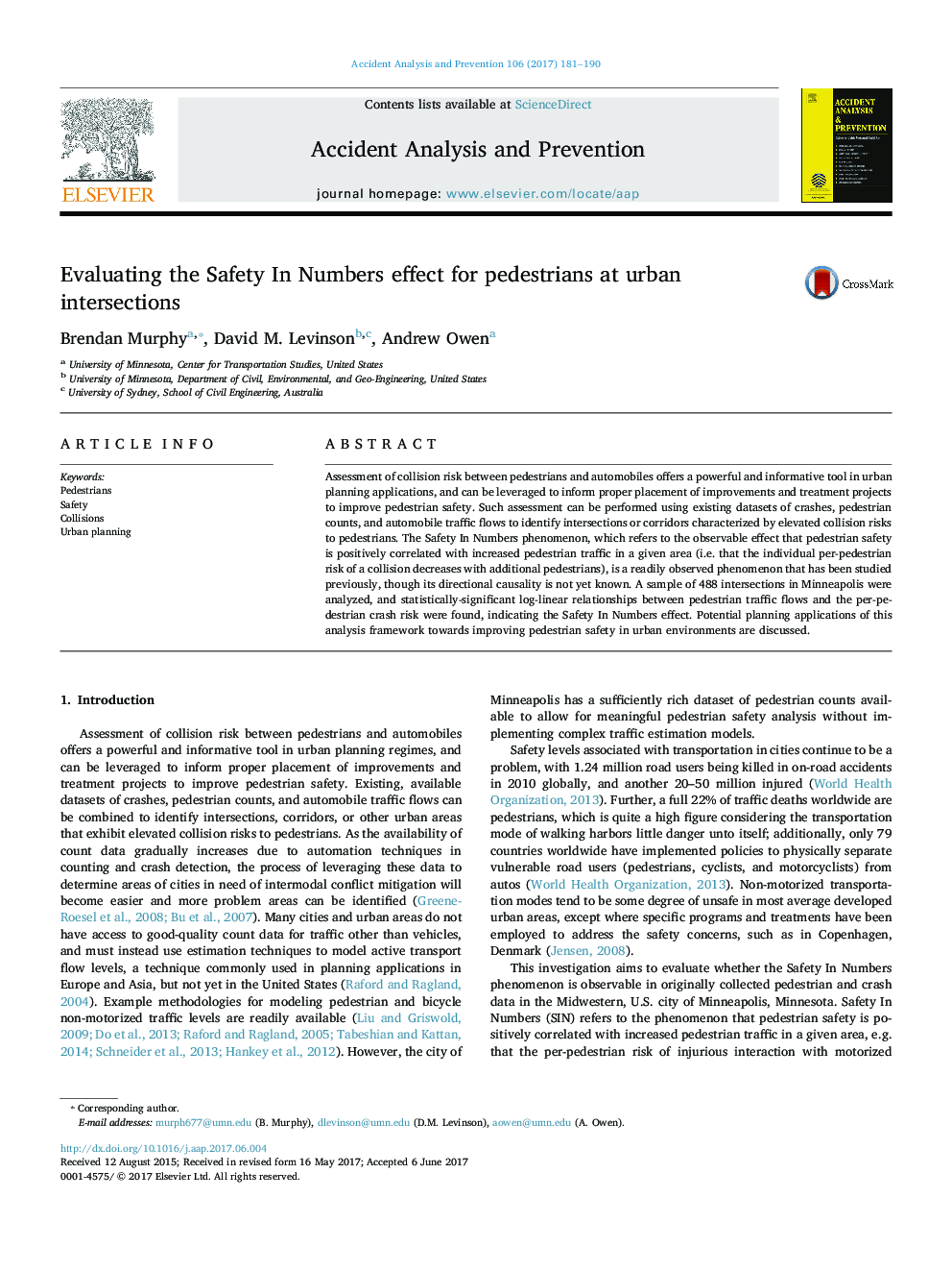 Evaluating the Safety In Numbers effect for pedestrians at urban intersections