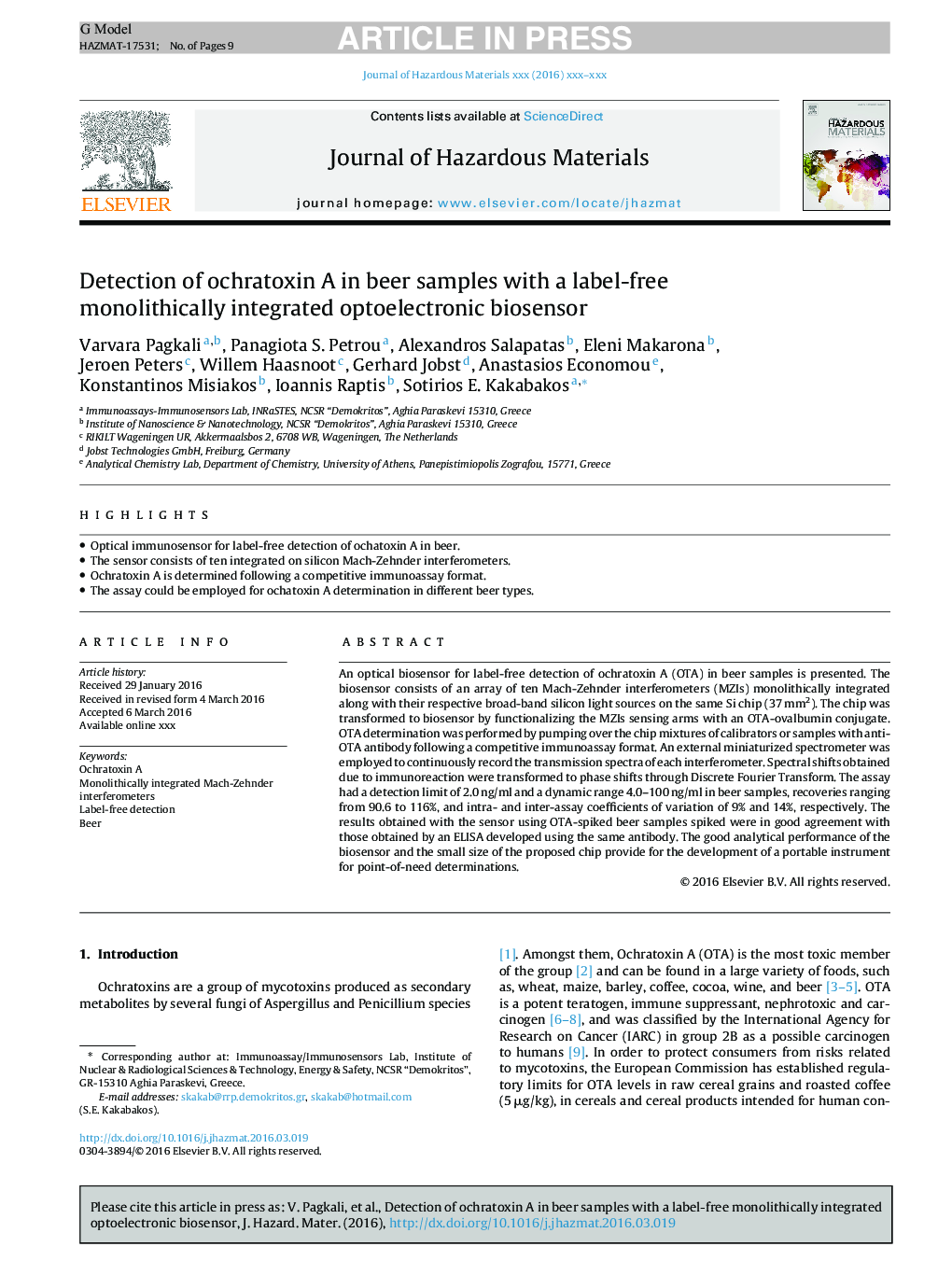 Detection of ochratoxin A in beer samples with a label-free monolithically integrated optoelectronic biosensor