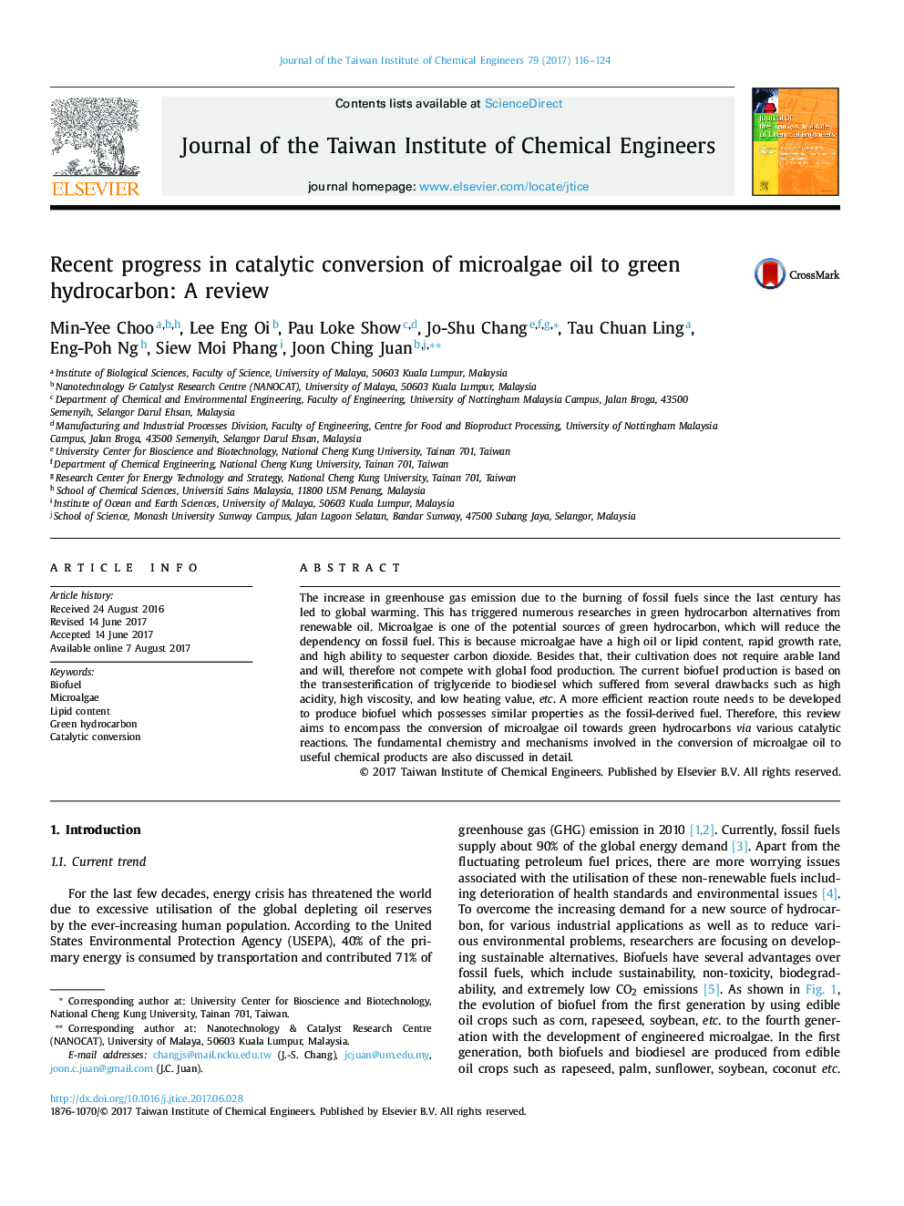 Recent progress in catalytic conversion of microalgae oil to green hydrocarbon: A review