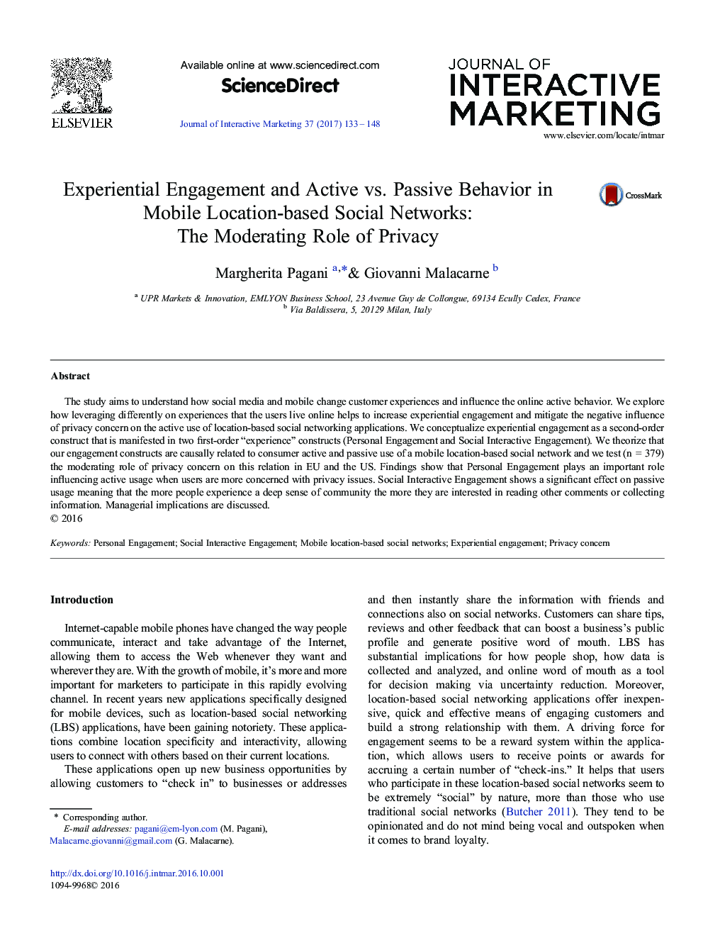 تعامل تجربه و فعال در مقابل رفتار منفعل در شبکه های اجتماعی مبتنی بر مکان های موبایل: نقش موثر حفظ حریم خصوصی 