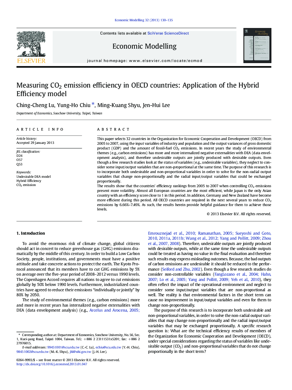 Measuring CO2 emission efficiency in OECD countries: Application of the Hybrid Efficiency model