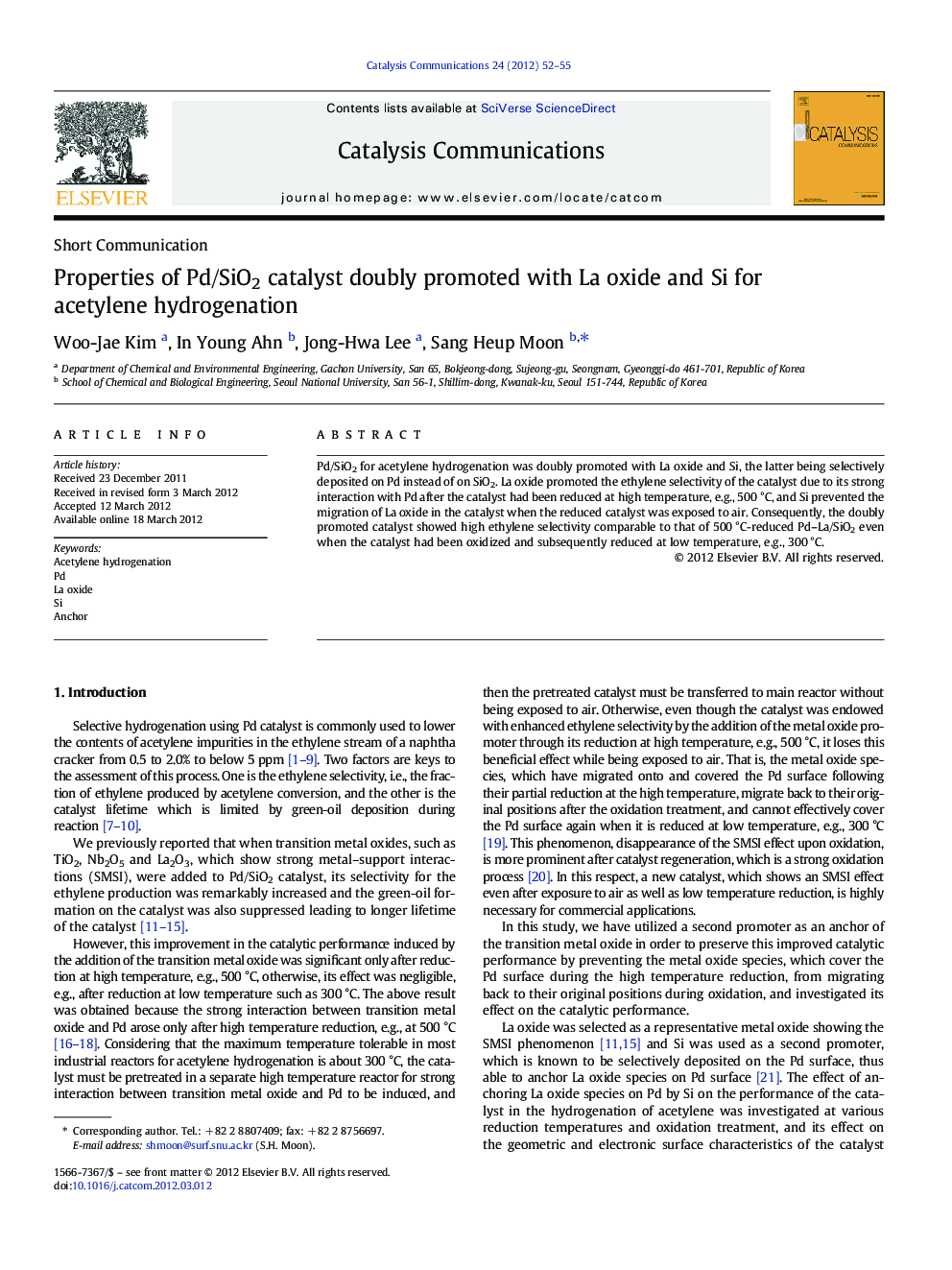 Properties of Pd/SiO2 catalyst doubly promoted with La oxide and Si for acetylene hydrogenation