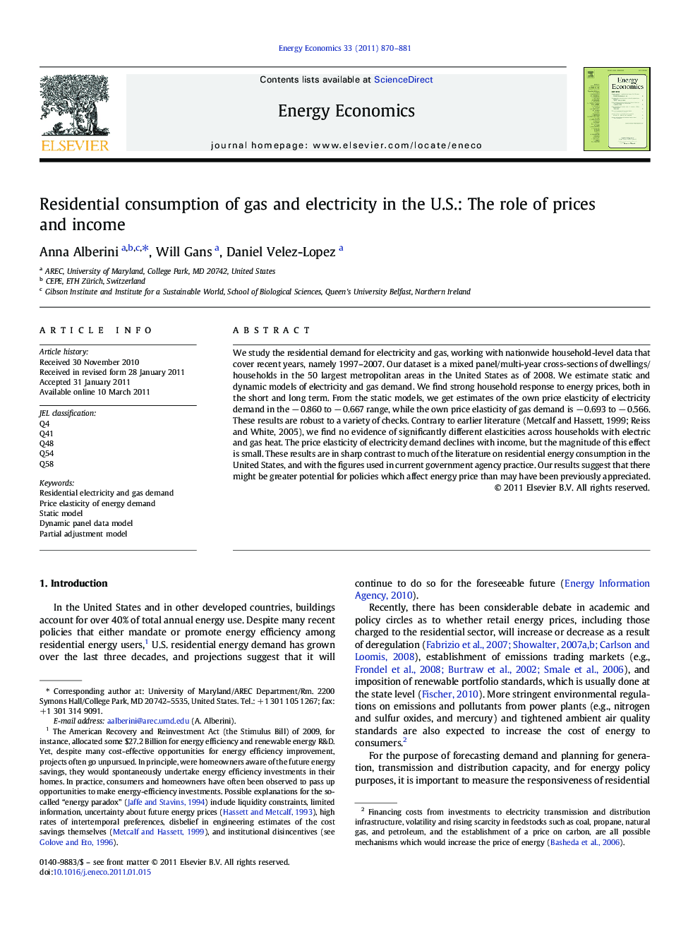 Residential consumption of gas and electricity in the U.S.: The role of prices and income