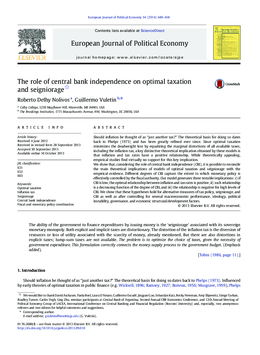 The role of central bank independence on optimal taxation and seigniorage